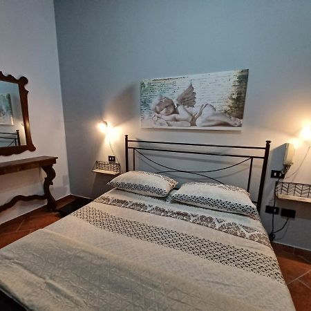 Отель Casa Di Roberta Лечче Экстерьер фото